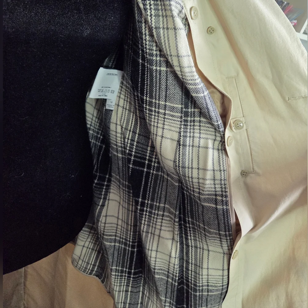 Donatella Double Breasted Beige Trench Coat Womens Size 12 - Picture 9 of 16